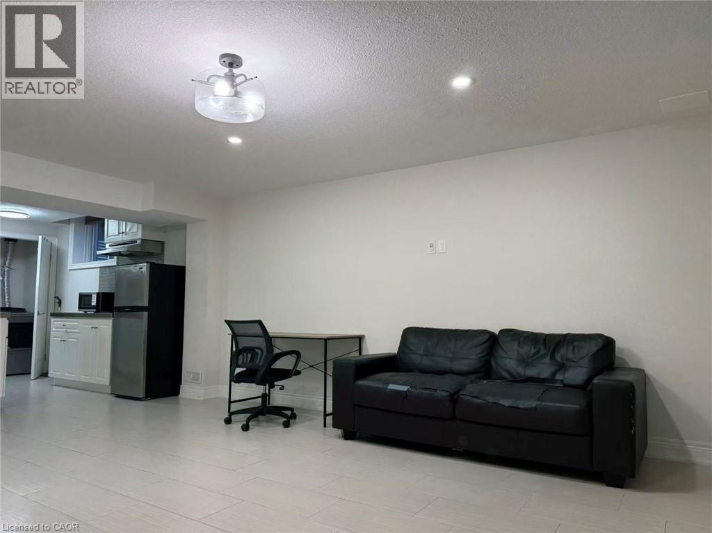 MLS® listing #30414519 for sale located at 117 EAGLECREST Street
