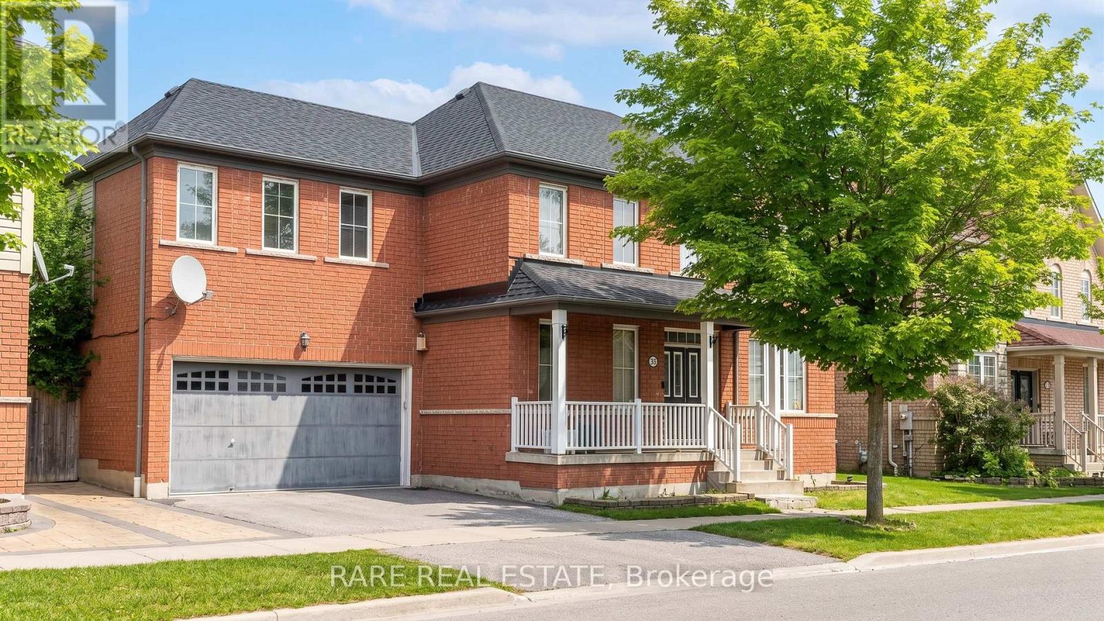 MLS® listing #30414577 for sale located at 35 SEWARD CRESCENT