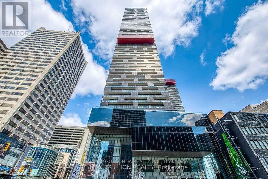 MLS® listing #30415401 for sale located at 3502 - 8 EGLINTON AVENUE E