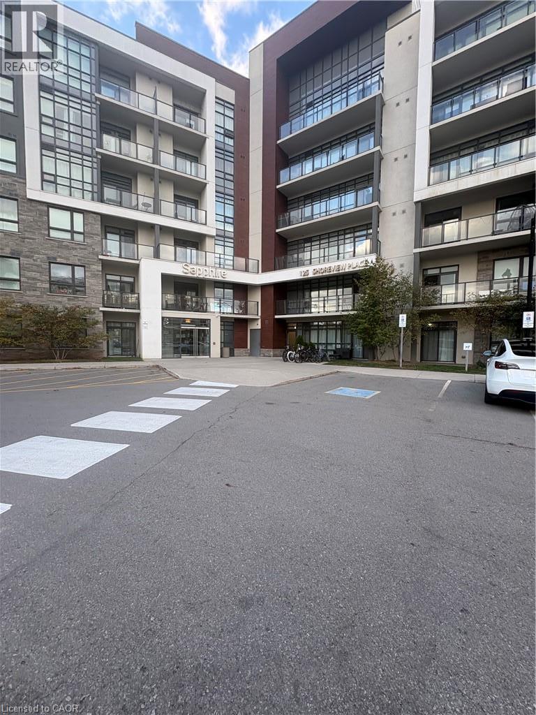 MLS® listing #30415481 for sale located at 125 SHOREVIEW Place Unit# 522