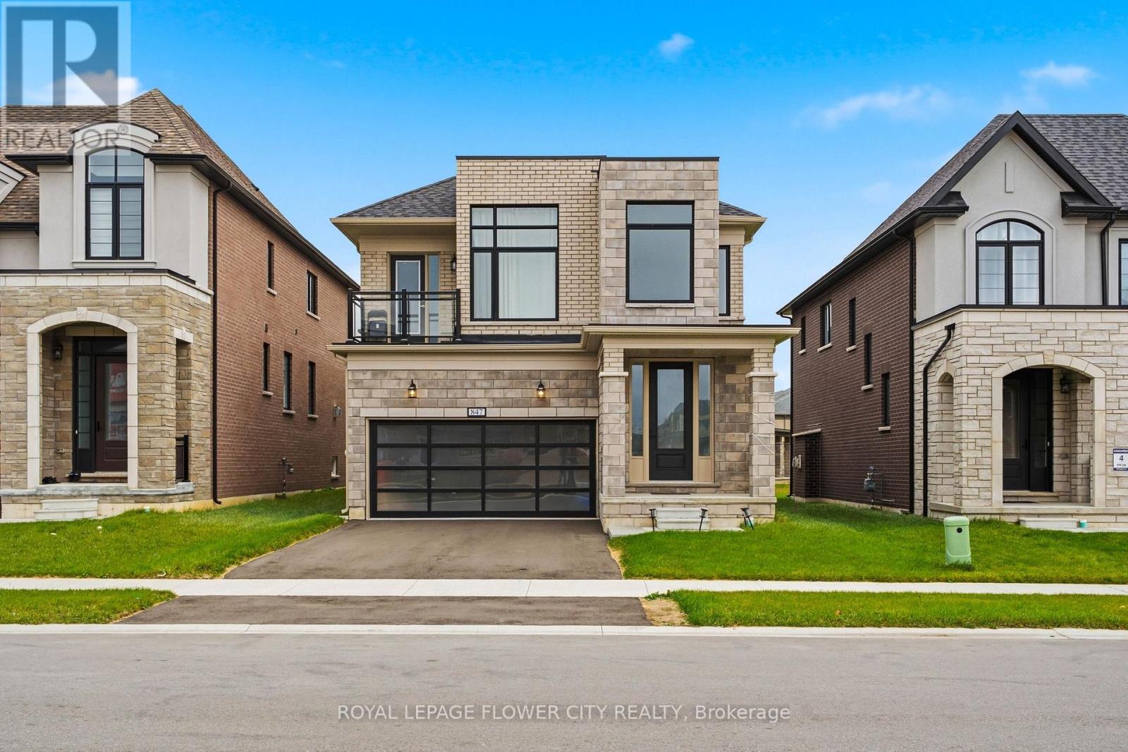 MLS® listing #30415582 for sale located at 847 QUEENSTON BOULEVARD