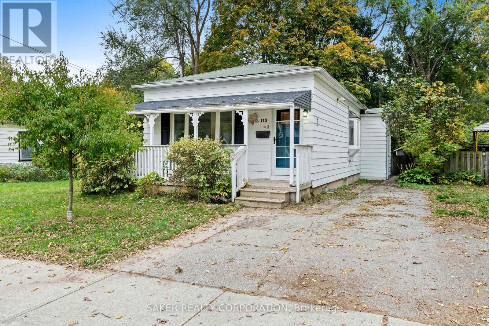MLS® listing #30415594 for sale located at 119 CLARENCE STREET