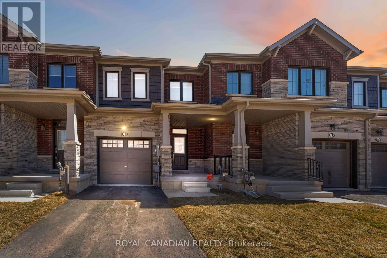 MLS® listing #30416194 for sale located at 10 LEMON AVENUE