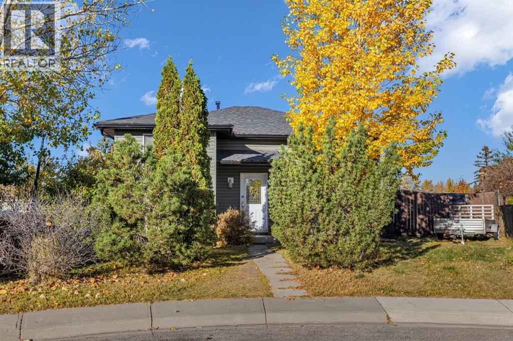 MLS® listing #30417021 for sale located at 139 Falton Way NE