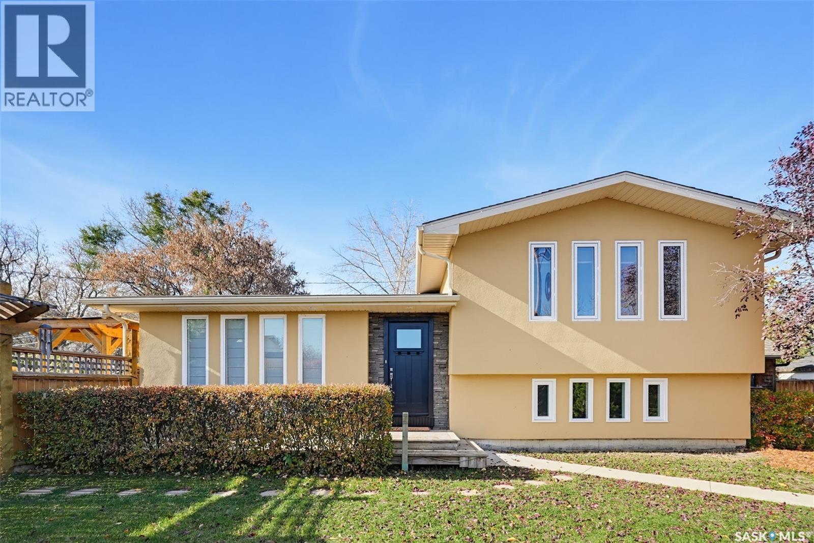 MLS® listing #30417040 for sale located at 145 1st STREET