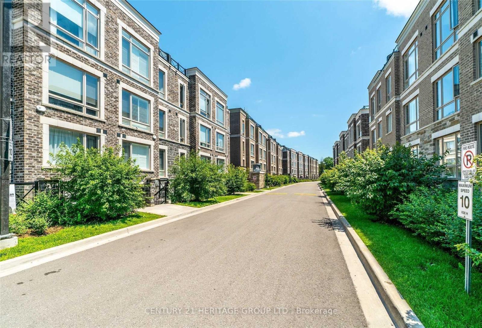 MLS® listing #30417451 for sale located at 309 - 20 DUNSHEATH WAY