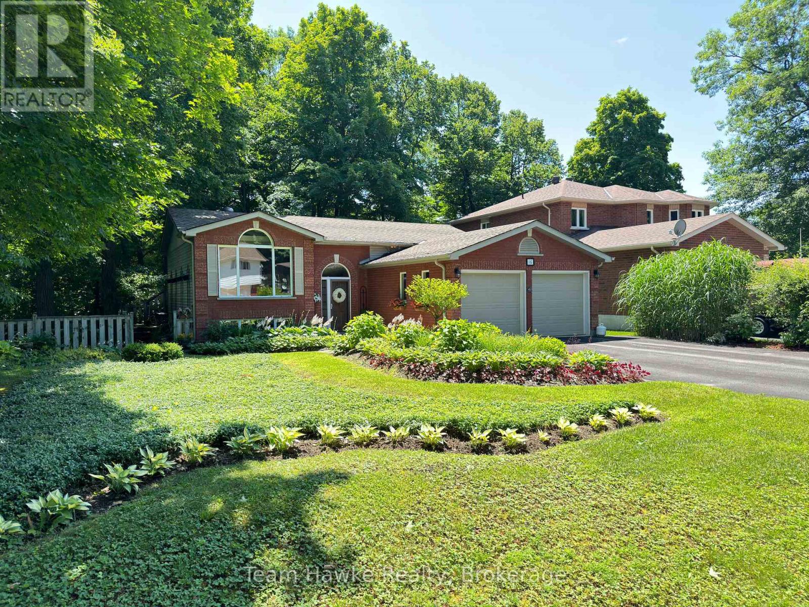 MLS® listing #30418916 for sale located at 16 BRULE STREET