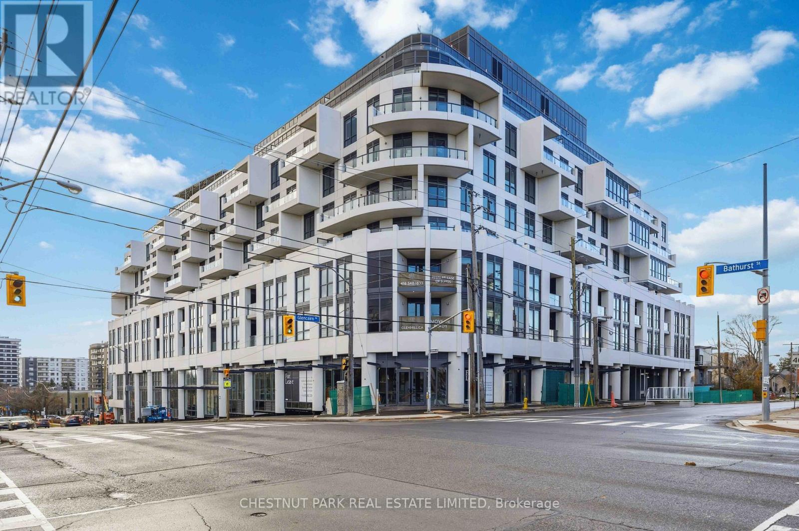 MLS® listing #30419111 for sale located at 406 - 505 GLENCAIRN AVENUE