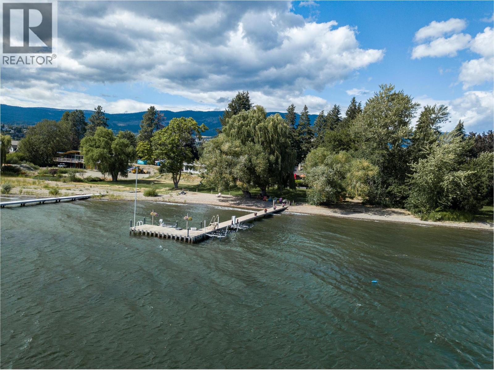 MLS® listing #30419255 for sale located at 1865 Jennens Road