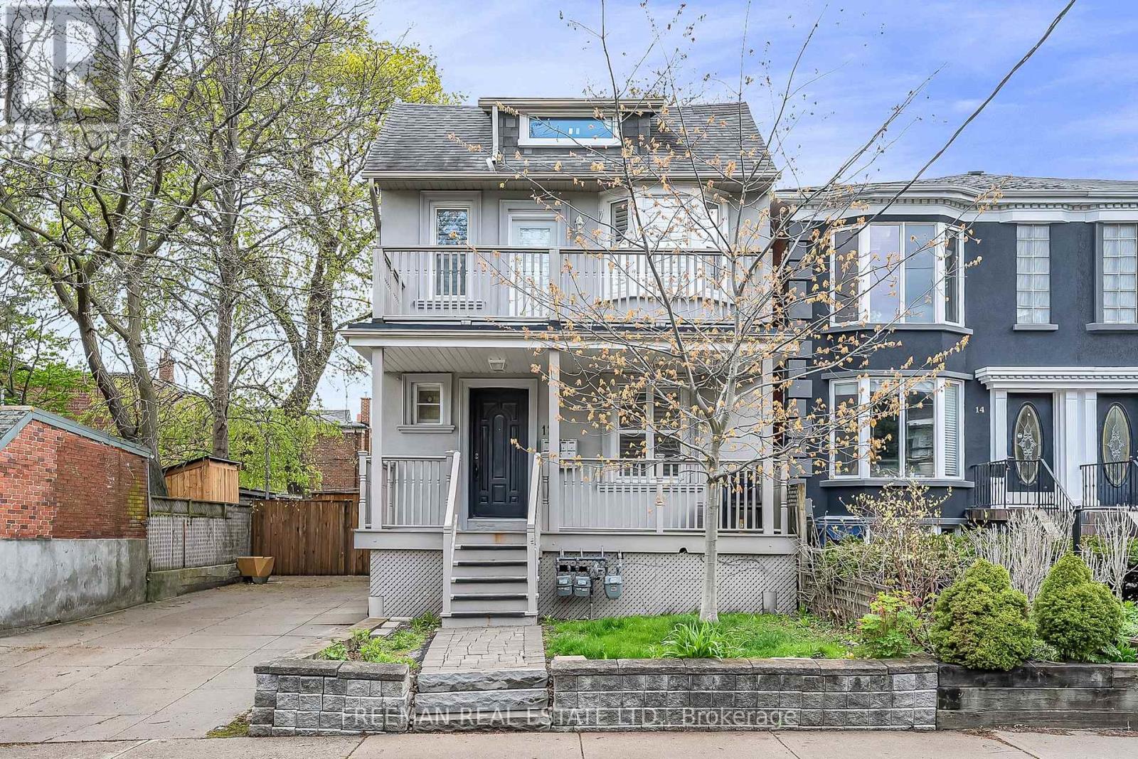 MLS® listing #30419941 for sale located at MAIN - 12 ARLINGTON AVENUE