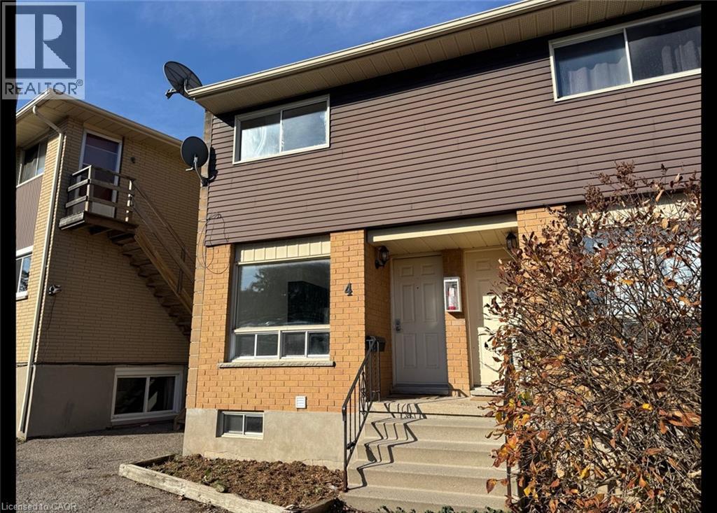 MLS® listing #30420202 for sale located at 32 RALGREEN Crescent Unit# 4