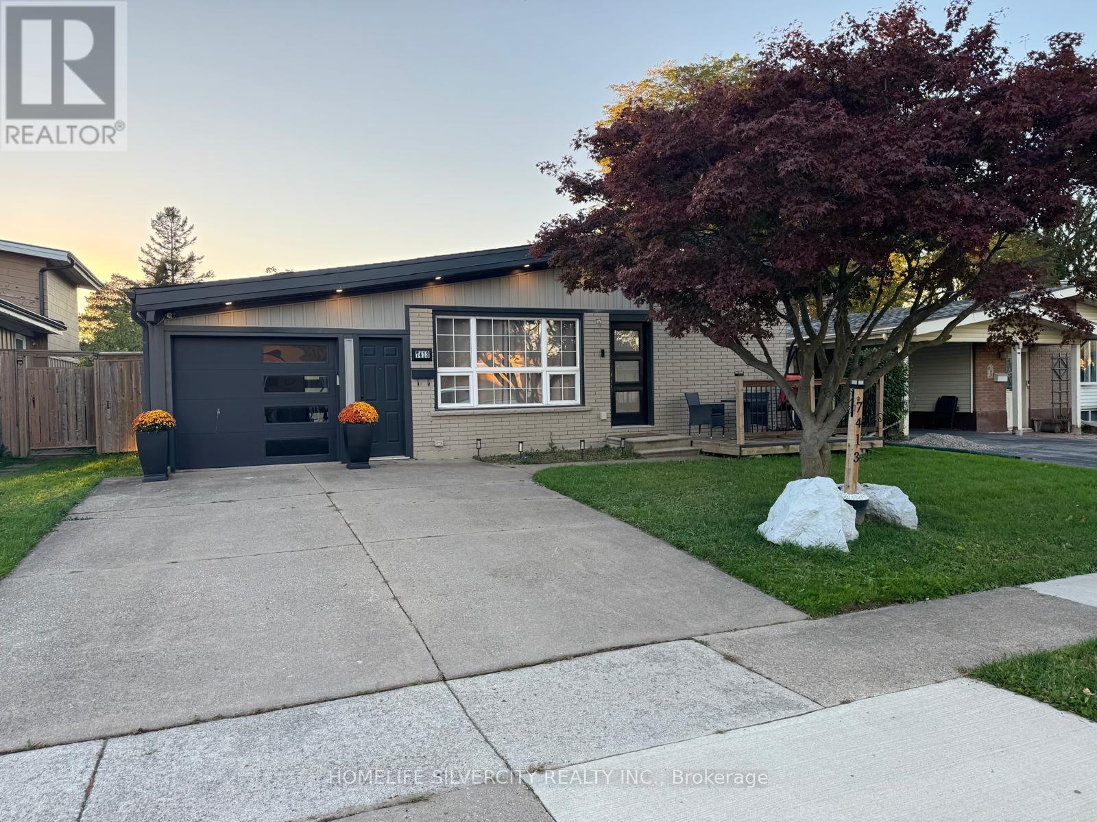 MLS® listing #30421105 for sale located at 7413 JORDAN AVENUE