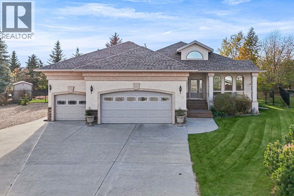 MLS® listing #30421647 for sale located at 516 Park Ridge Close