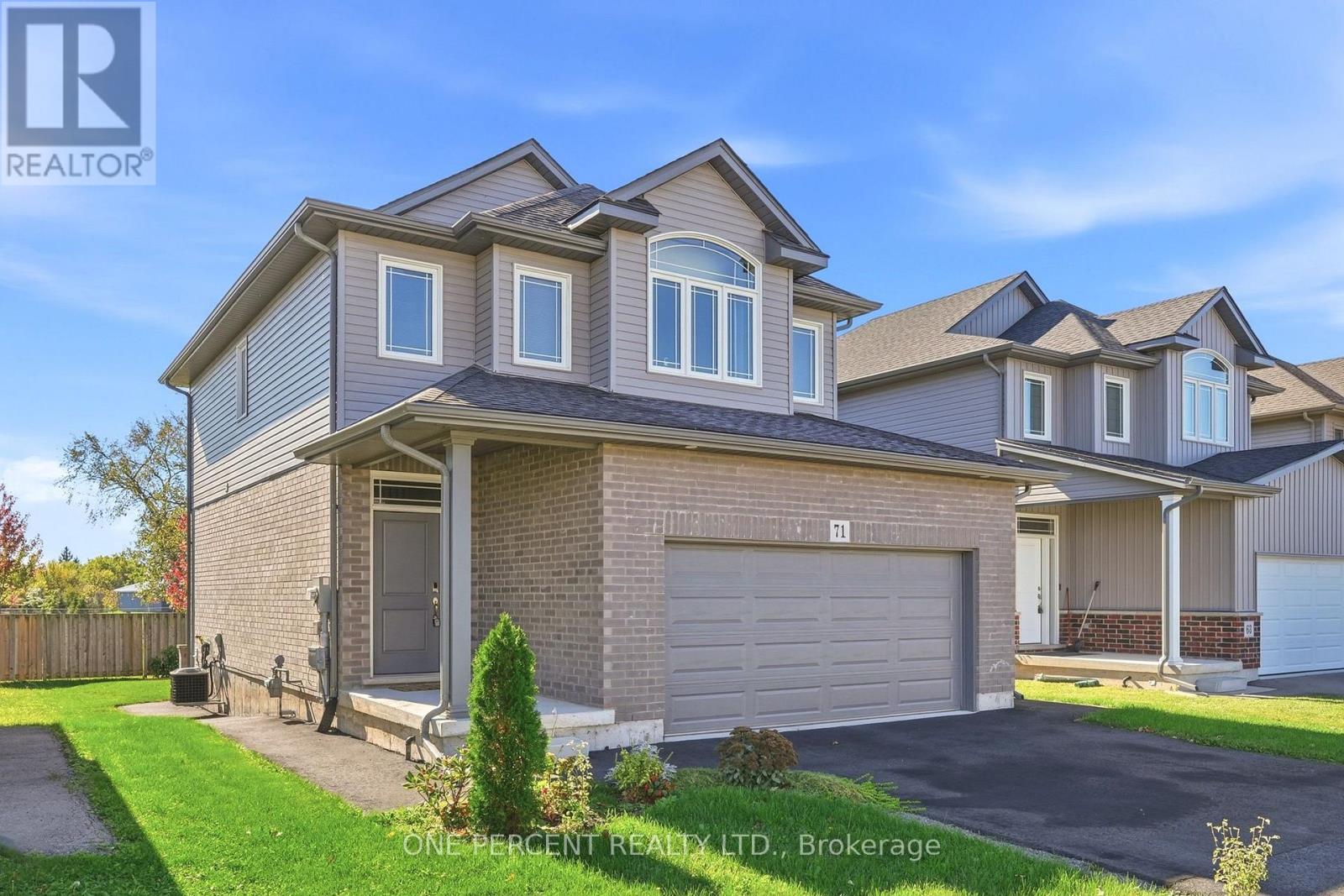 MLS® listing #30422669 for sale located at 71 LAURENT AVENUE