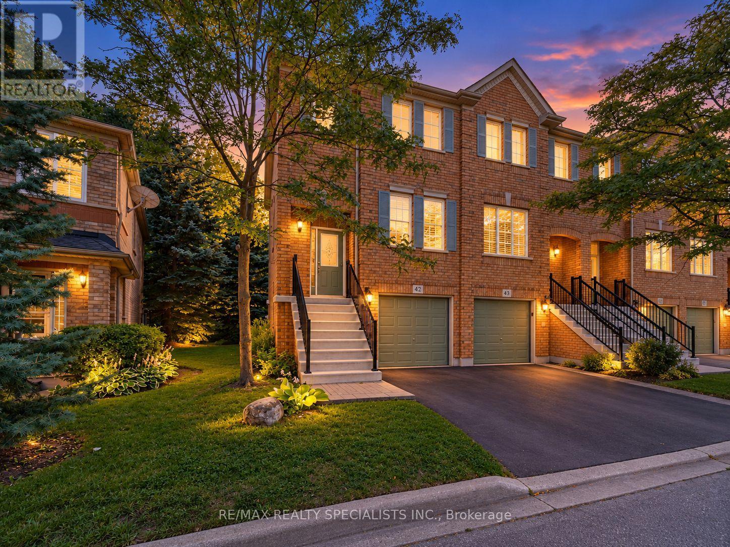 MLS® listing #30422809 for sale located at 42 - 5530 GLEN ERIN DRIVE