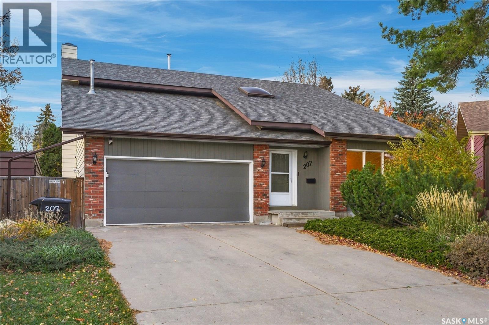 MLS® listing #30423586 for sale located at 207 Coldspring RISE