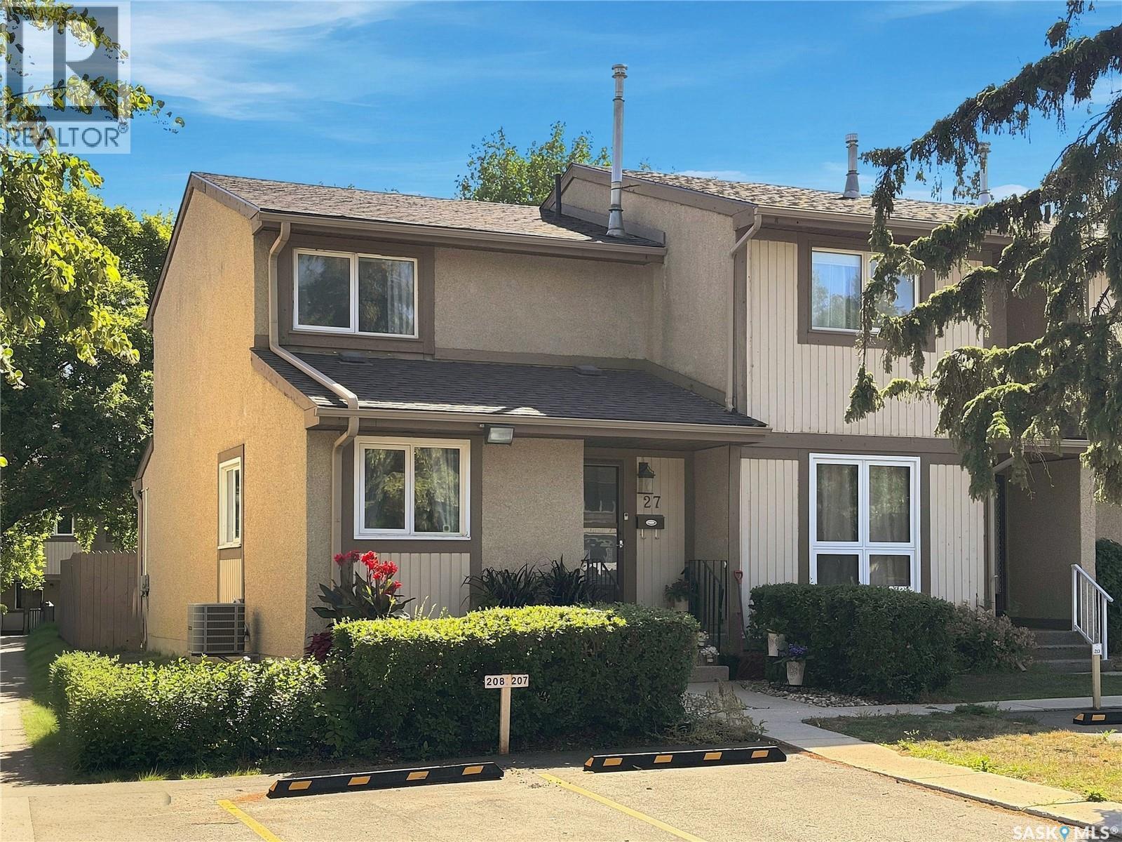 MLS® listing #30424337 for sale located at 27 1128 Mckercher DRIVE