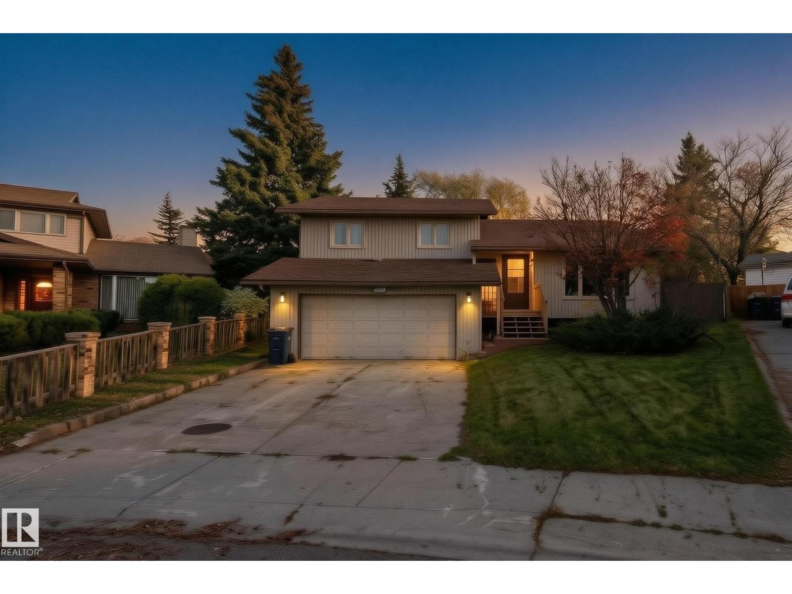 MLS® listing #30426891 for sale located at 2003 4 AV