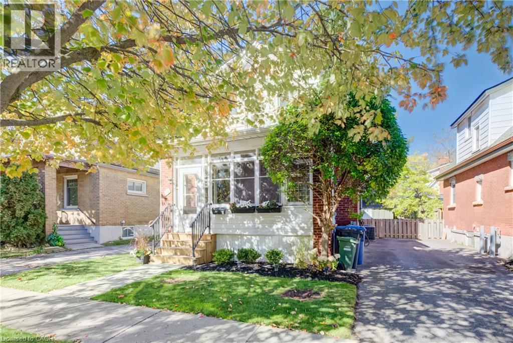 MLS® listing #30426921 for sale located at 18 EARL Street