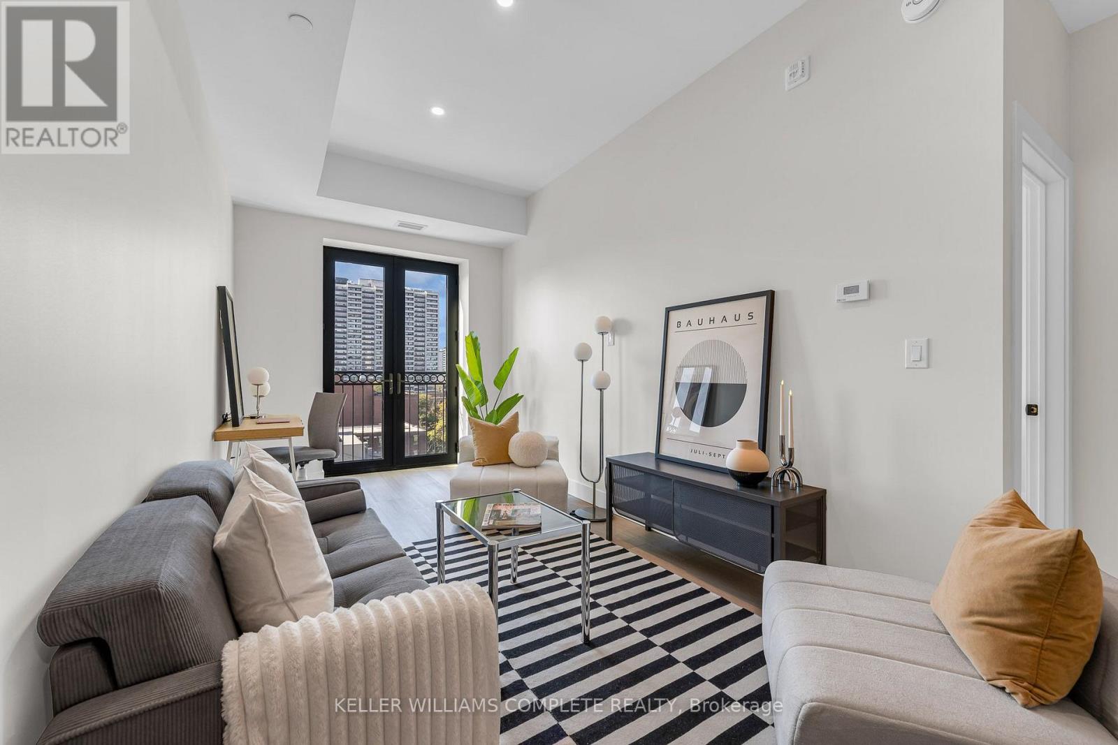MLS® listing #30427359 for sale located at 804 - 169 JAMES STREET S
