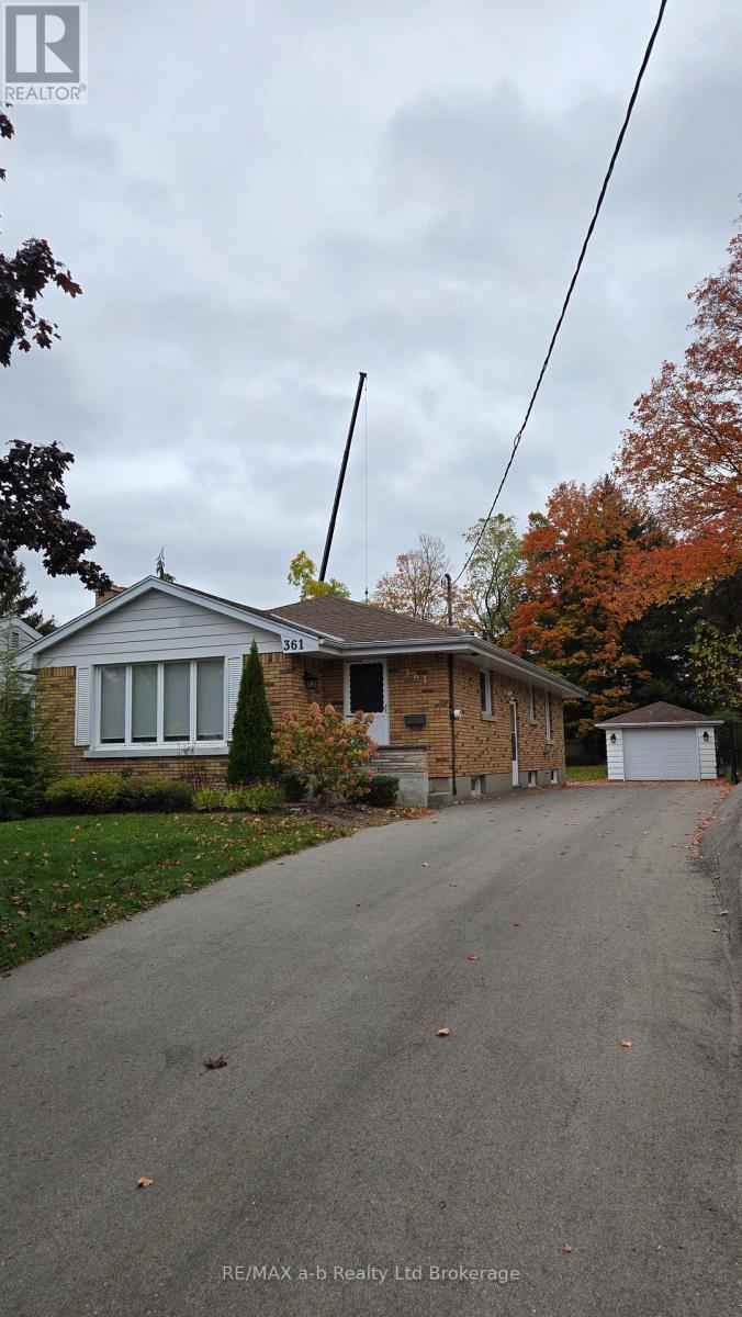 MLS® listing #30427412 for sale located at 361 VINCENT STREET