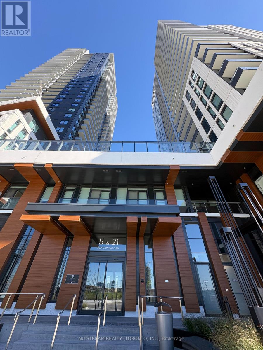 MLS® listing #30431359 for sale located at 2303 - 5 MEADOWDALE ROAD