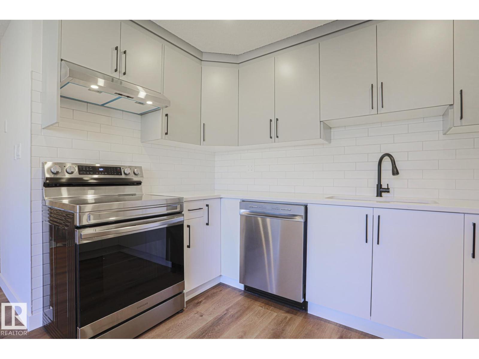 MLS® listing #30431373 for sale located at 3237 132A AV NW