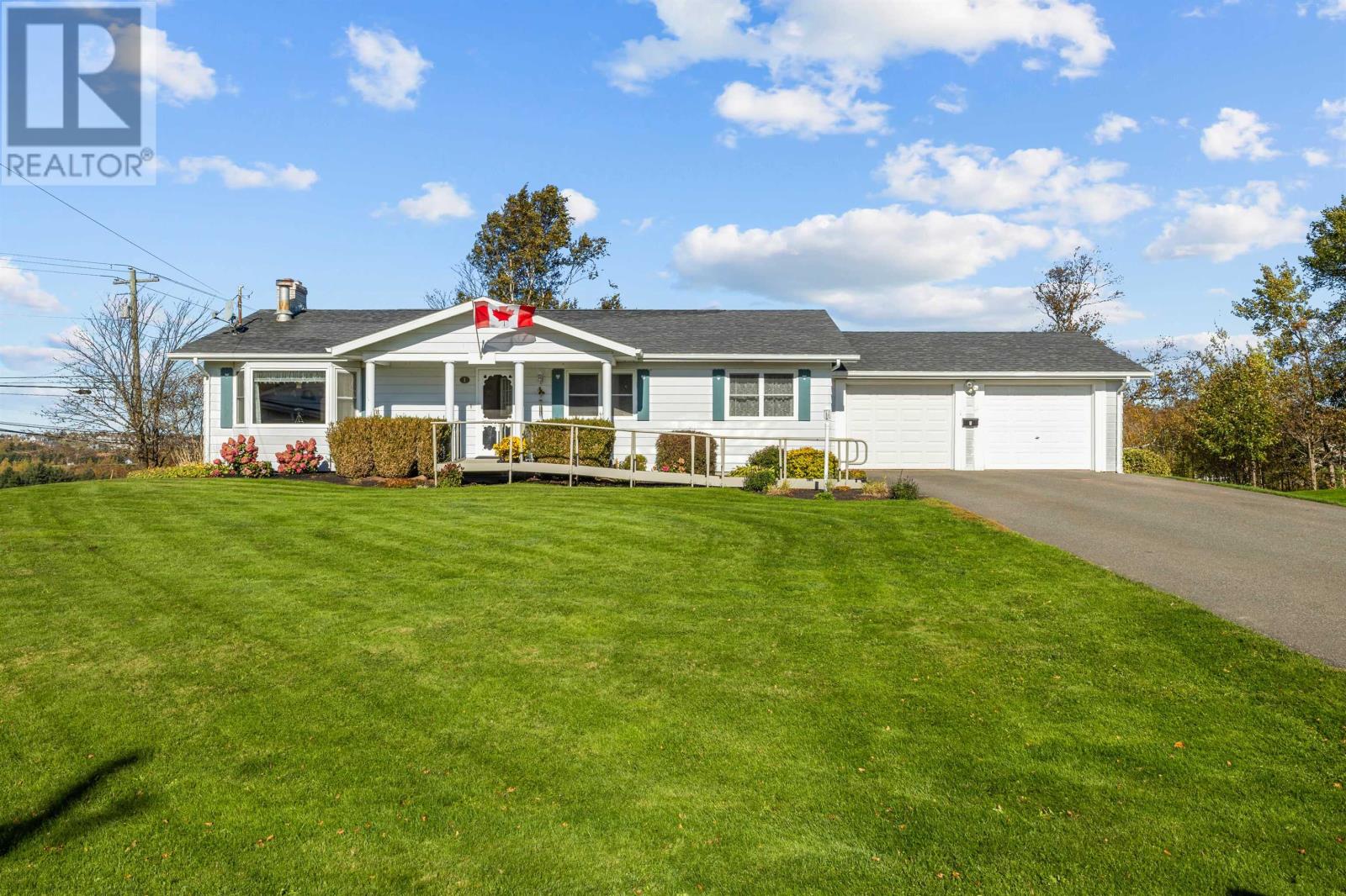 MLS® listing #30431490 for sale located at 1 Upper Tea Hill Crescent