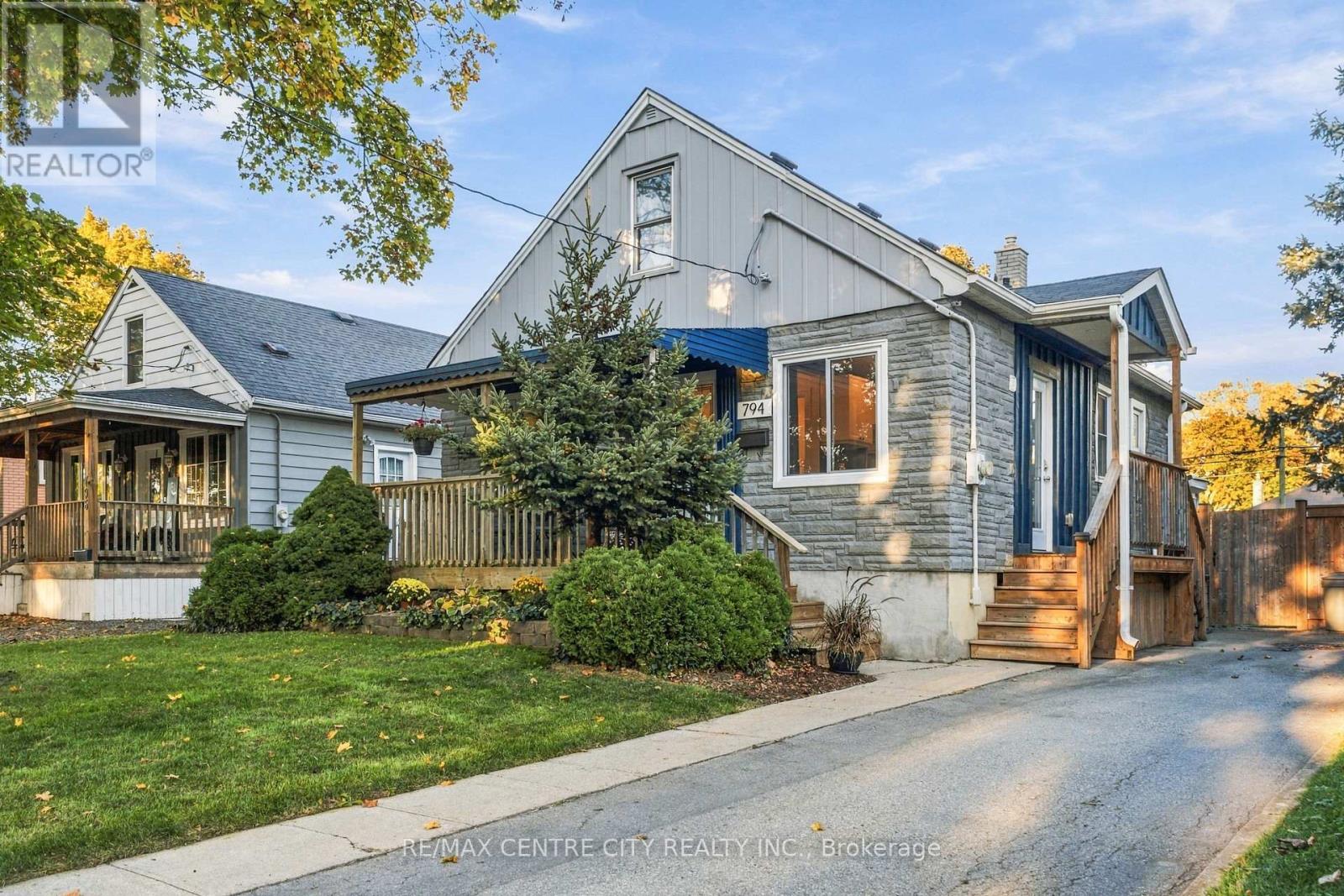 MLS® listing #30433130 for sale located at 794 STRAND STREET