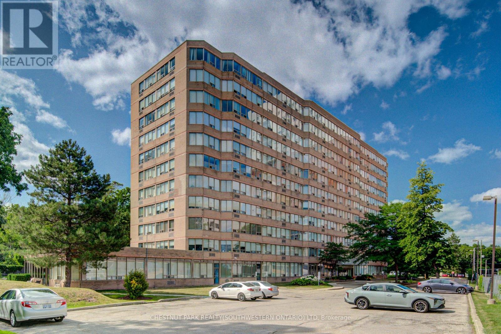 MLS® listing #30433461 for sale located at 604 - 3227 KING STREET E