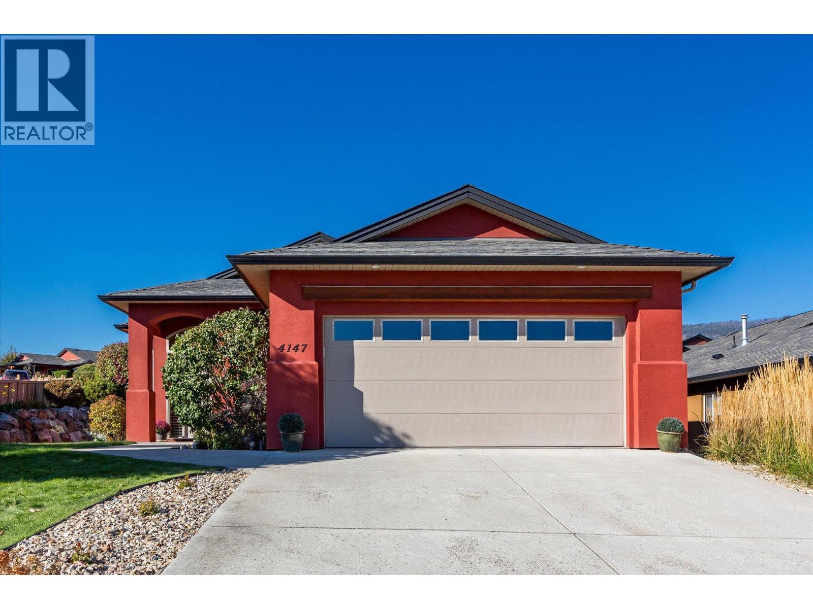 MLS® listing #30434575 for sale located at 4147 Solana Place