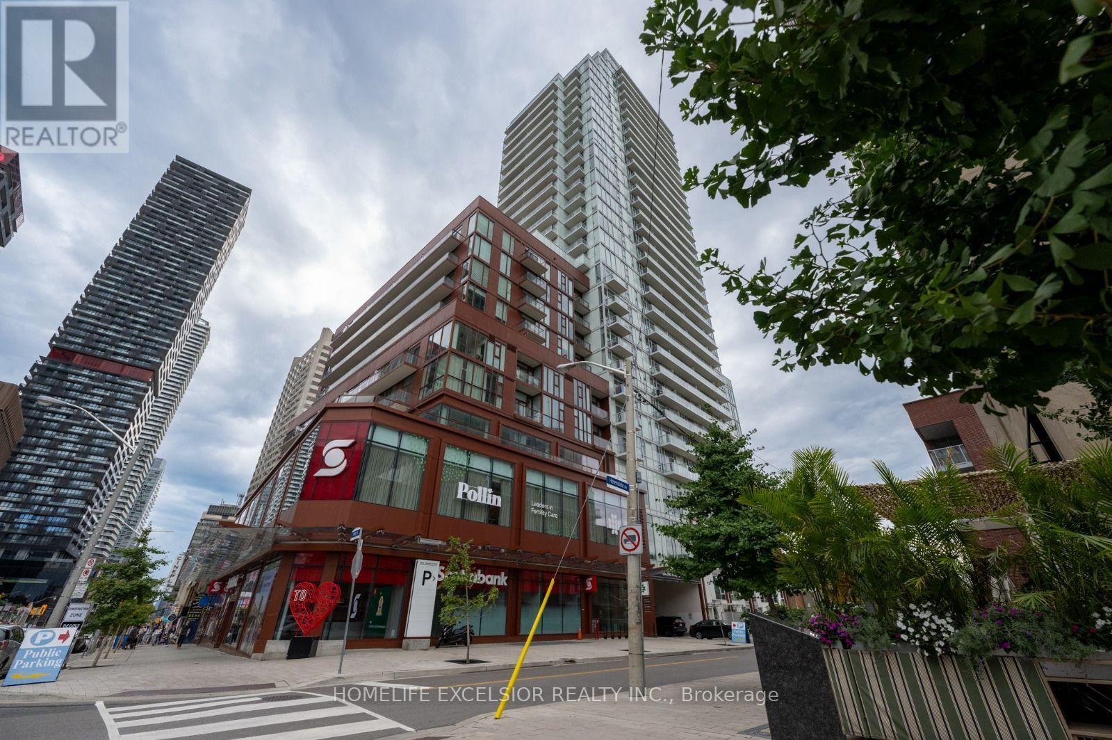 MLS® listing #30436074 for sale located at 1410 - 33 HELENDALE AVENUE
