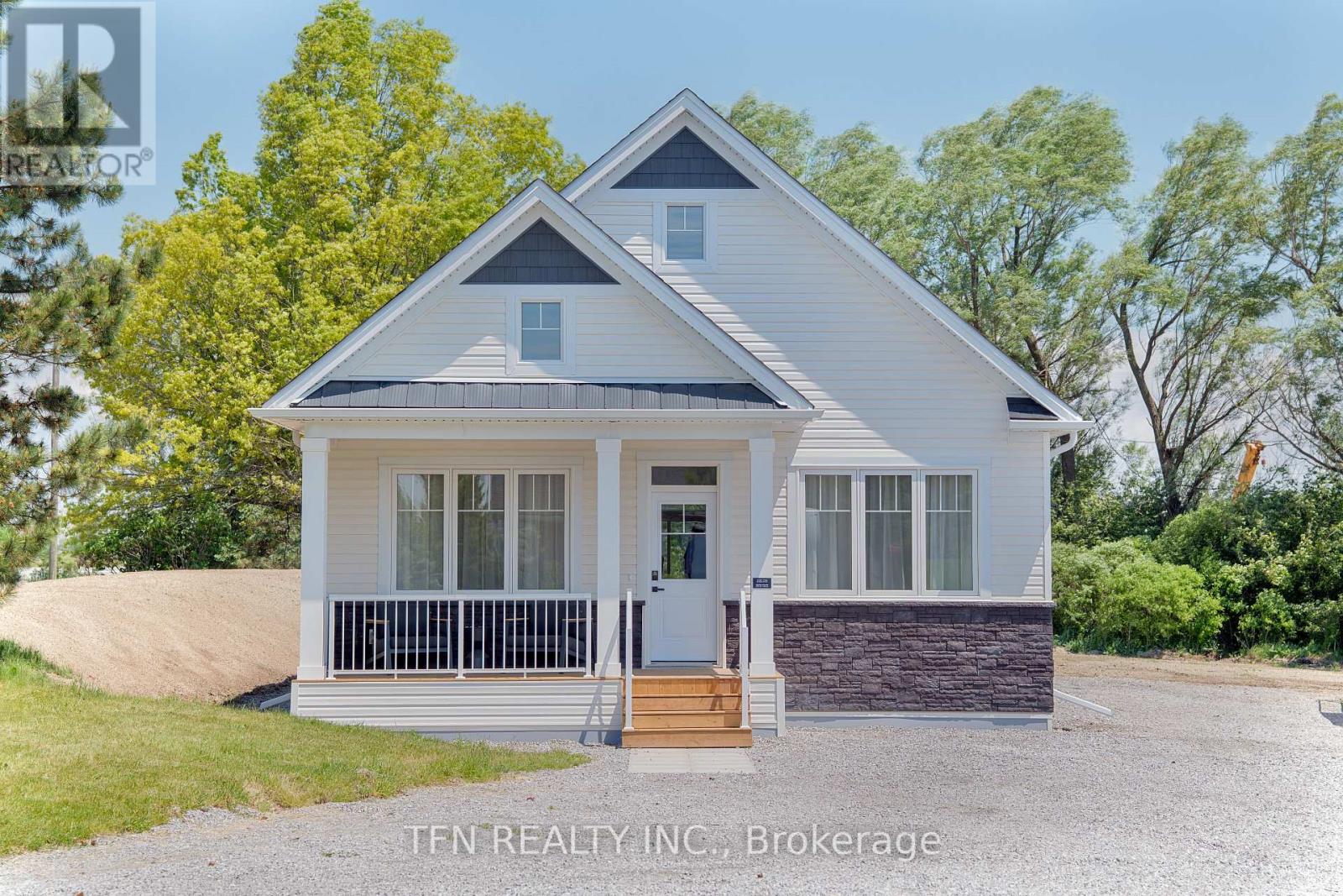 MLS® listing #30436590 for sale located at M - 3033 TOWNLINE ROAD