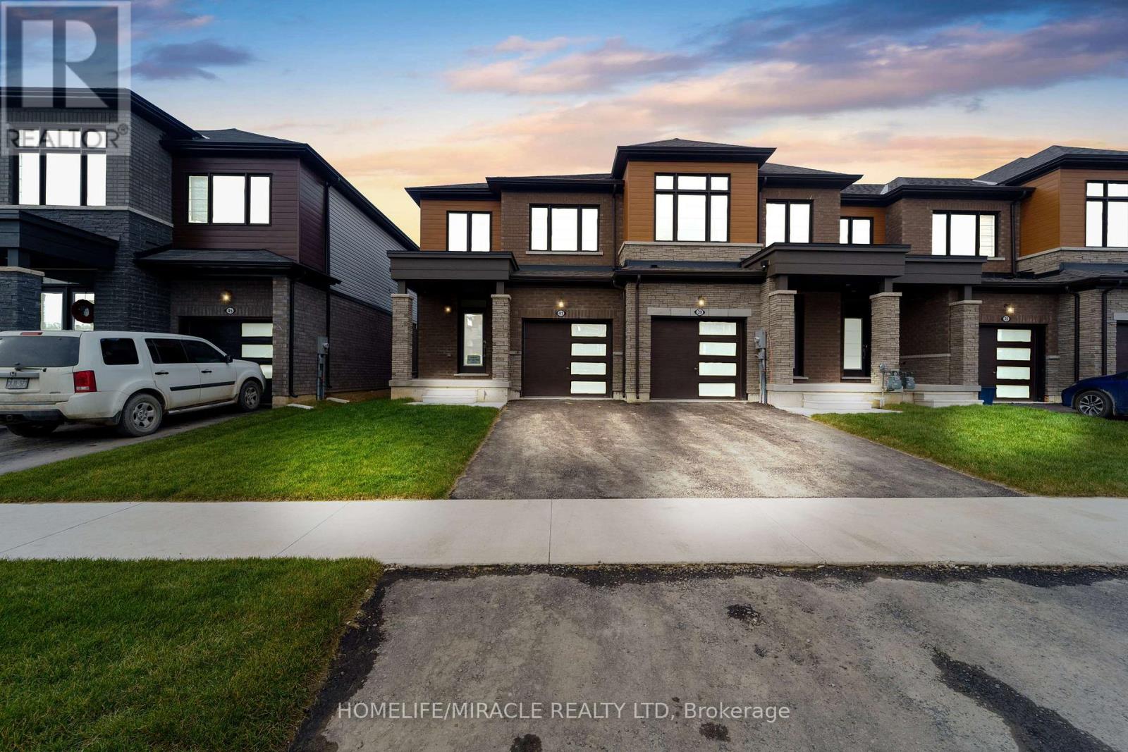 MLS® listing #30437233 for sale located at 41 SUGAR MAY AVENUE
