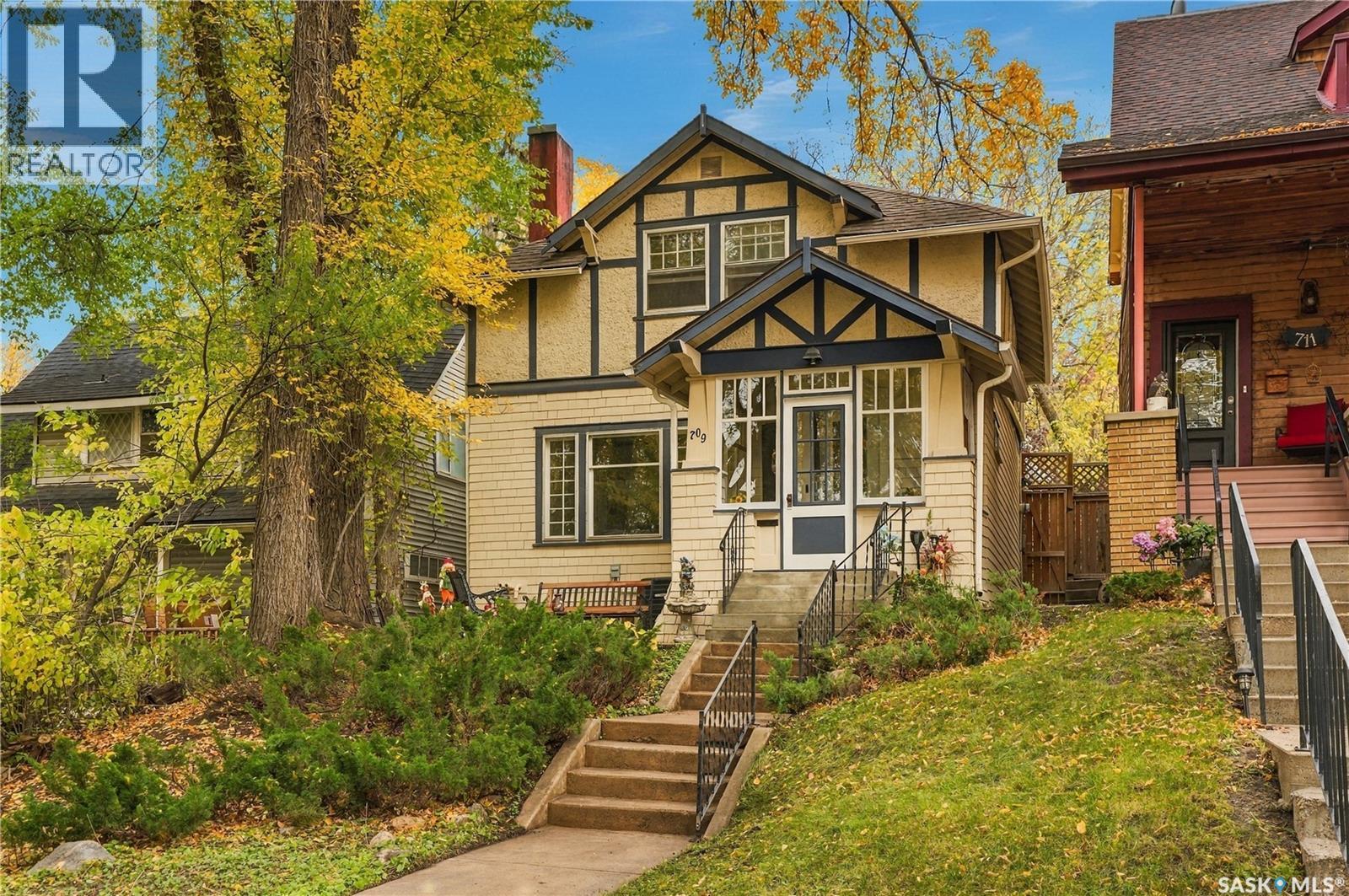 MLS® listing #30437438 for sale located at 709 McPherson AVENUE