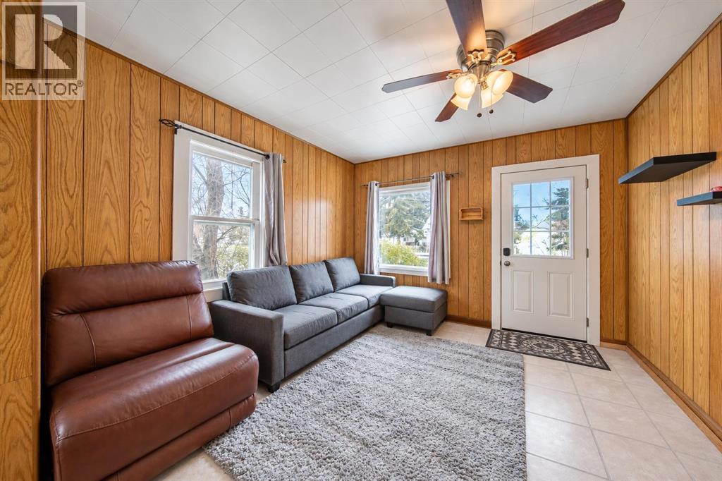MLS® listing #30440602 for sale located at 5509 50 Street
