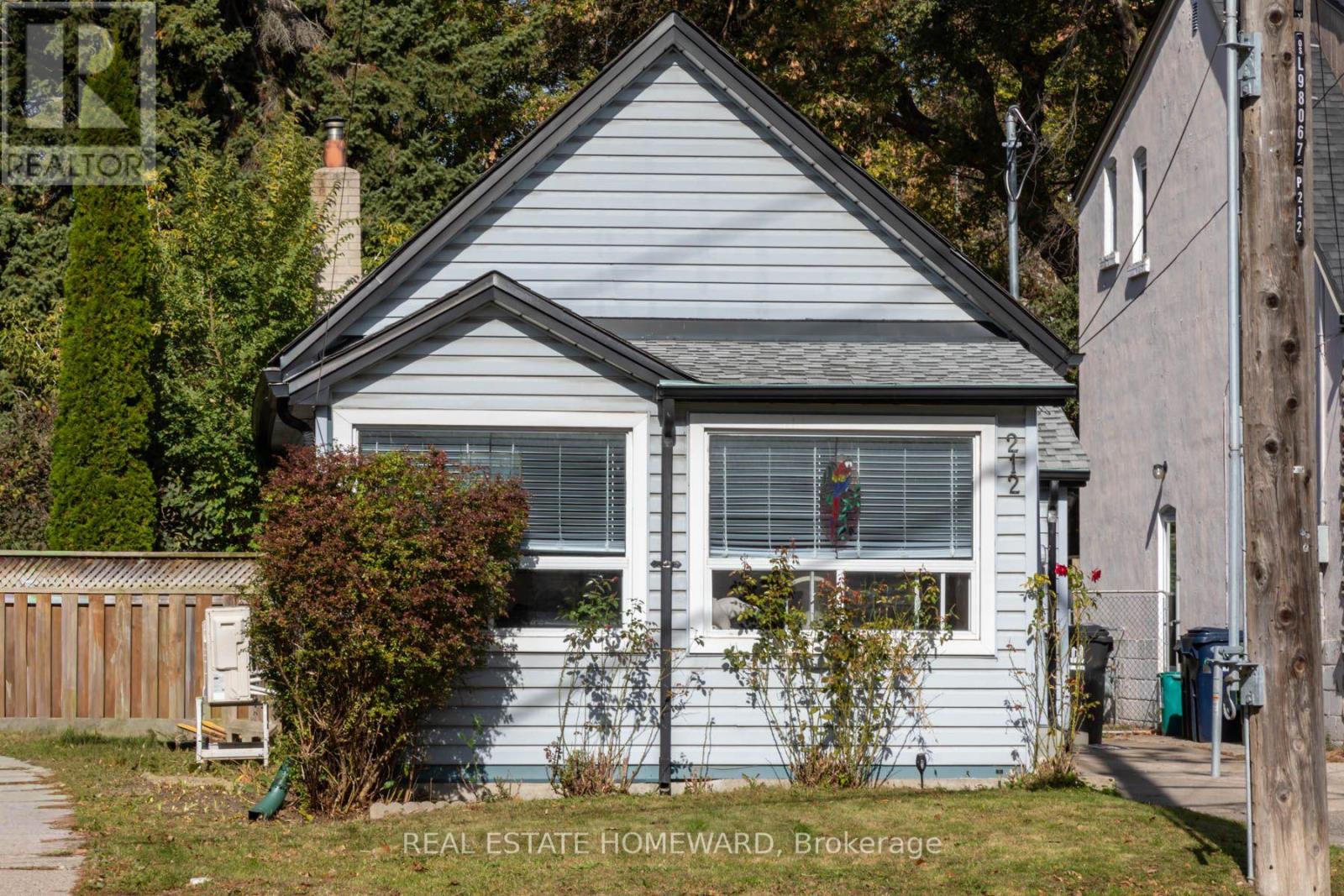 MLS® listing #30440820 for sale located at 212 CLONMORE DRIVE
