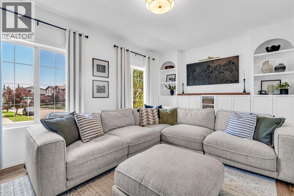 MLS® listing #30440837 for sale located at 123 Elgin Meadows Way SE