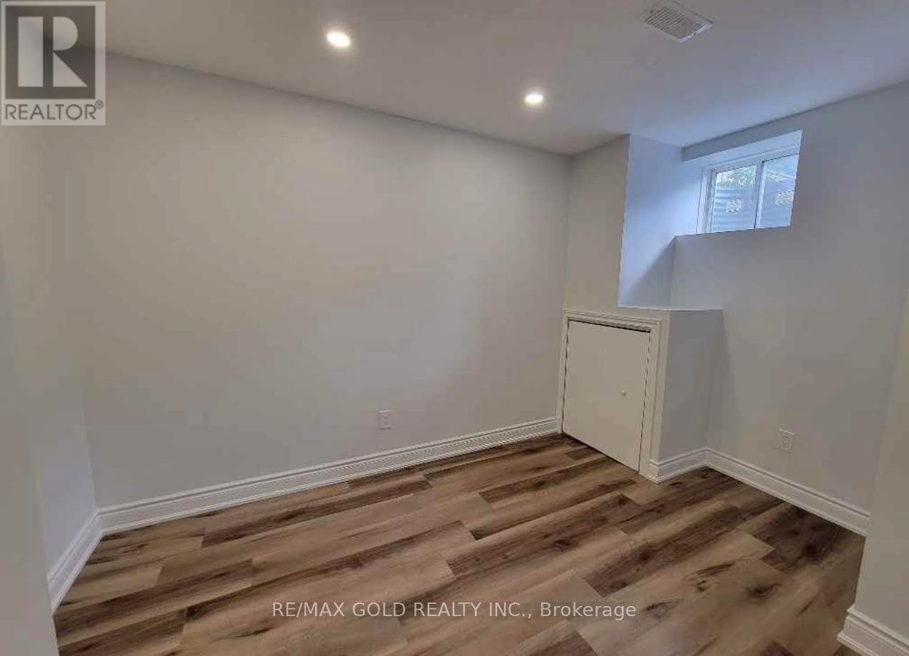 MLS® listing #30440870 for sale located at 1466 FARMSTEAD DRIVE
