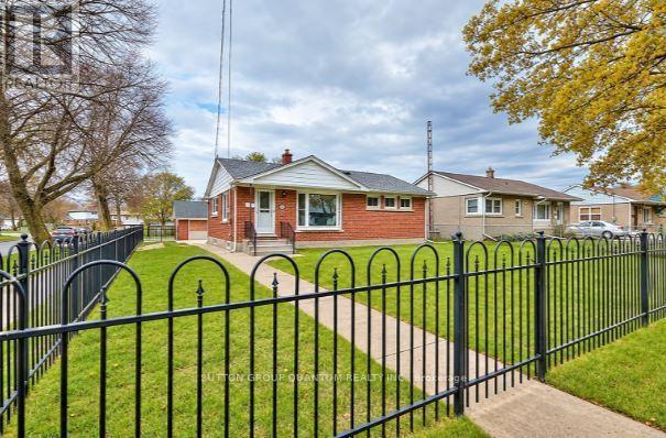 MLS® listing #30441114 for sale