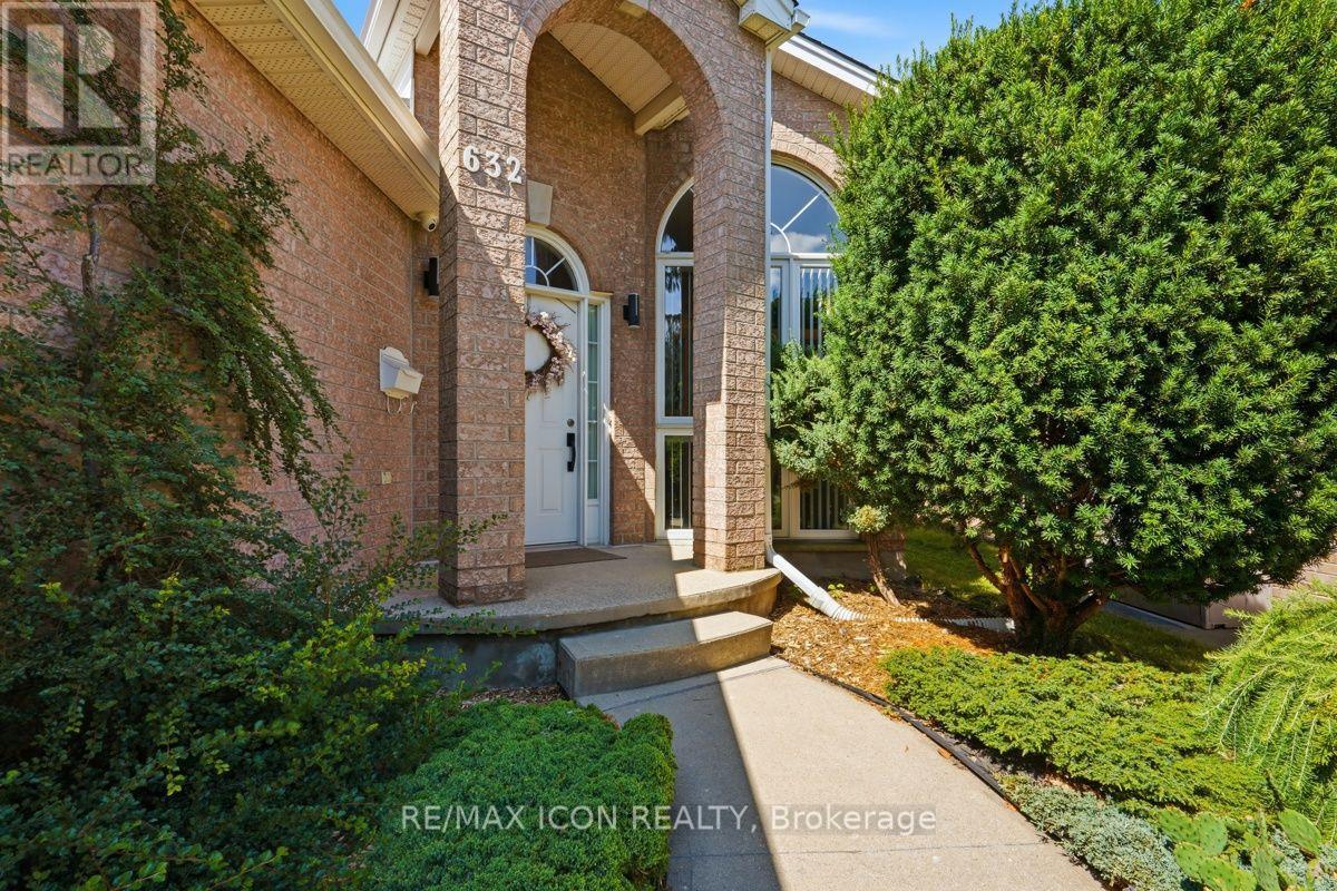MLS® listing #30441915 for sale located at 632 THORNWOOD DRIVE