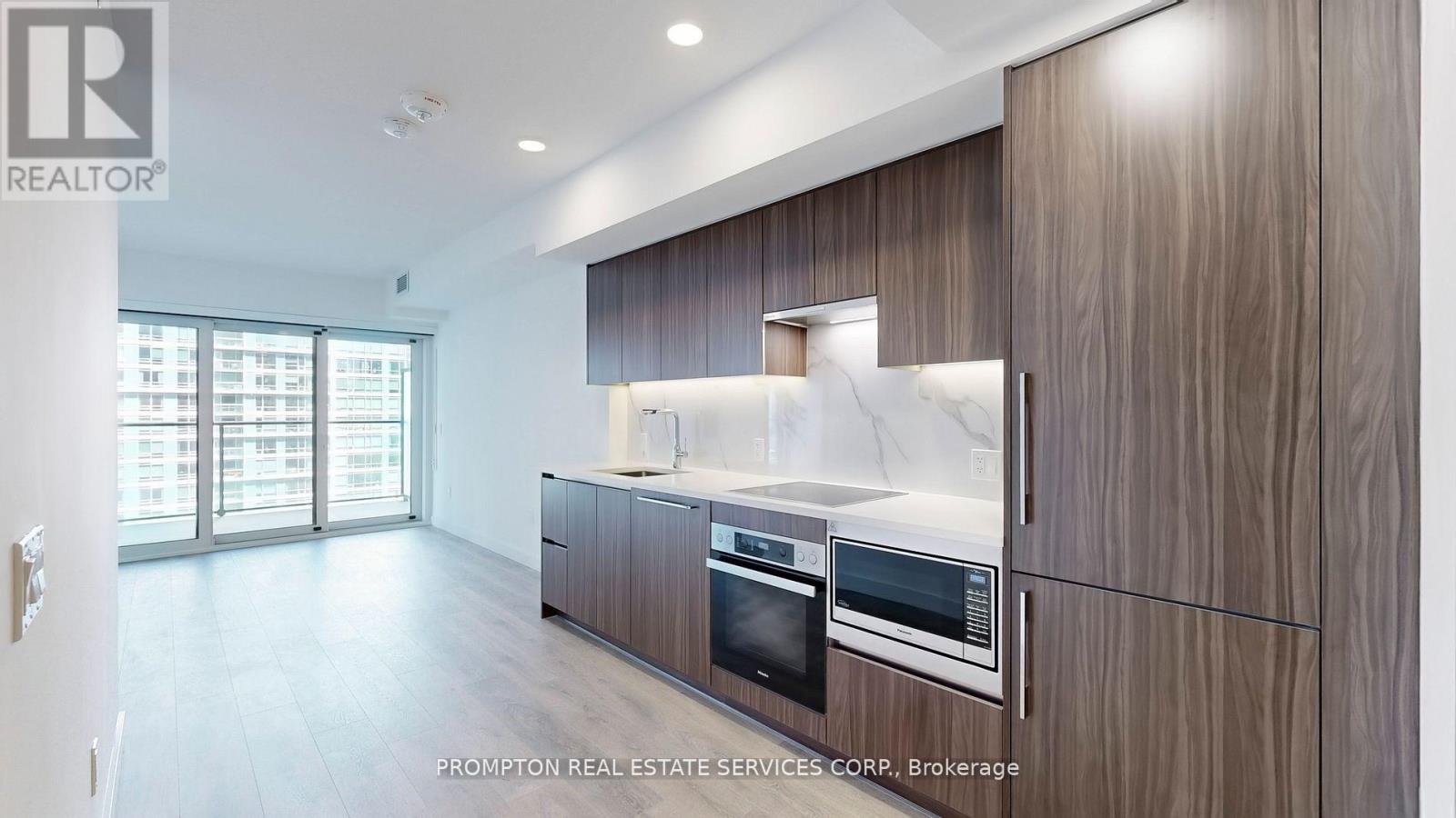 MLS® listing #30441917 for sale located at 2906 - 3 CONCORD CITYPLACE WAY