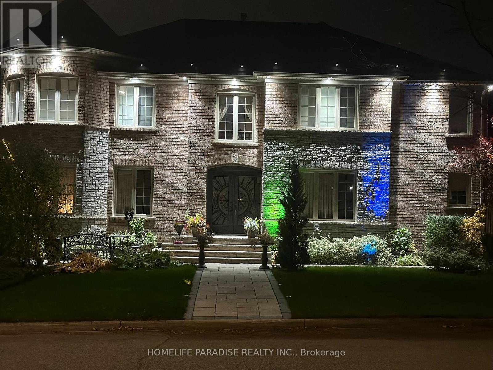 MLS® listing #30442282 for sale located at 11 OAK STREET