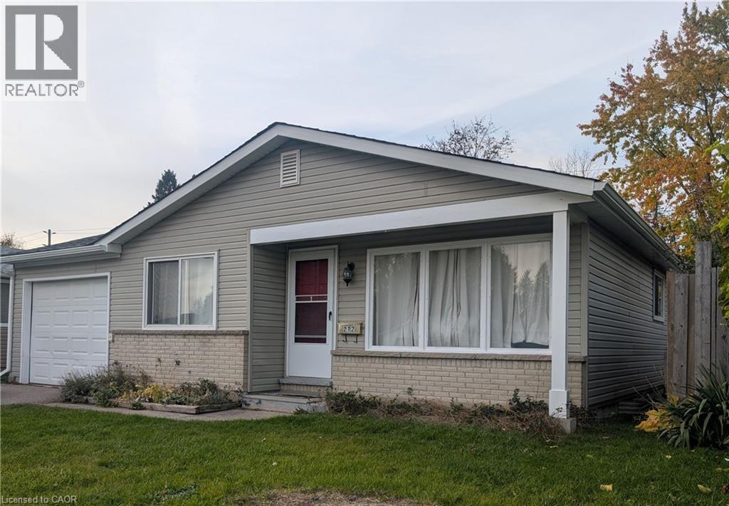MLS® listing #30442619 for sale located at 212 HUNTINGDON Crescent