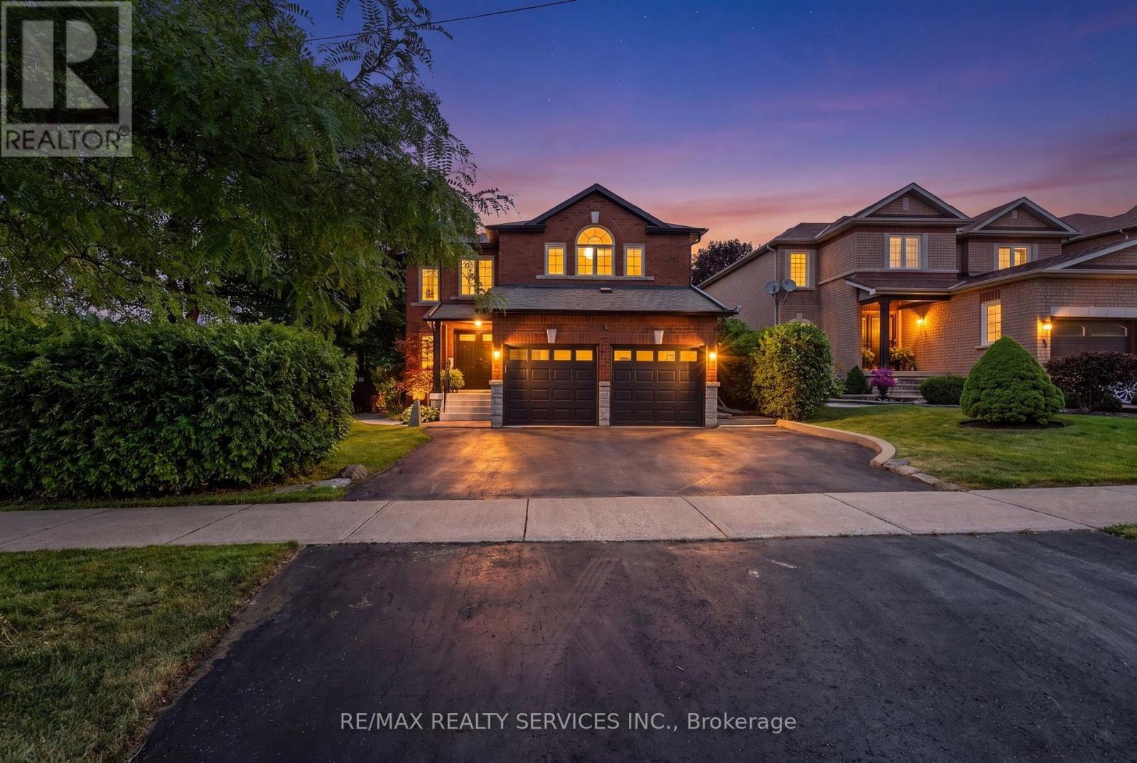 MLS® listing #30442665 for sale located at 1 PLUMMER ROAD