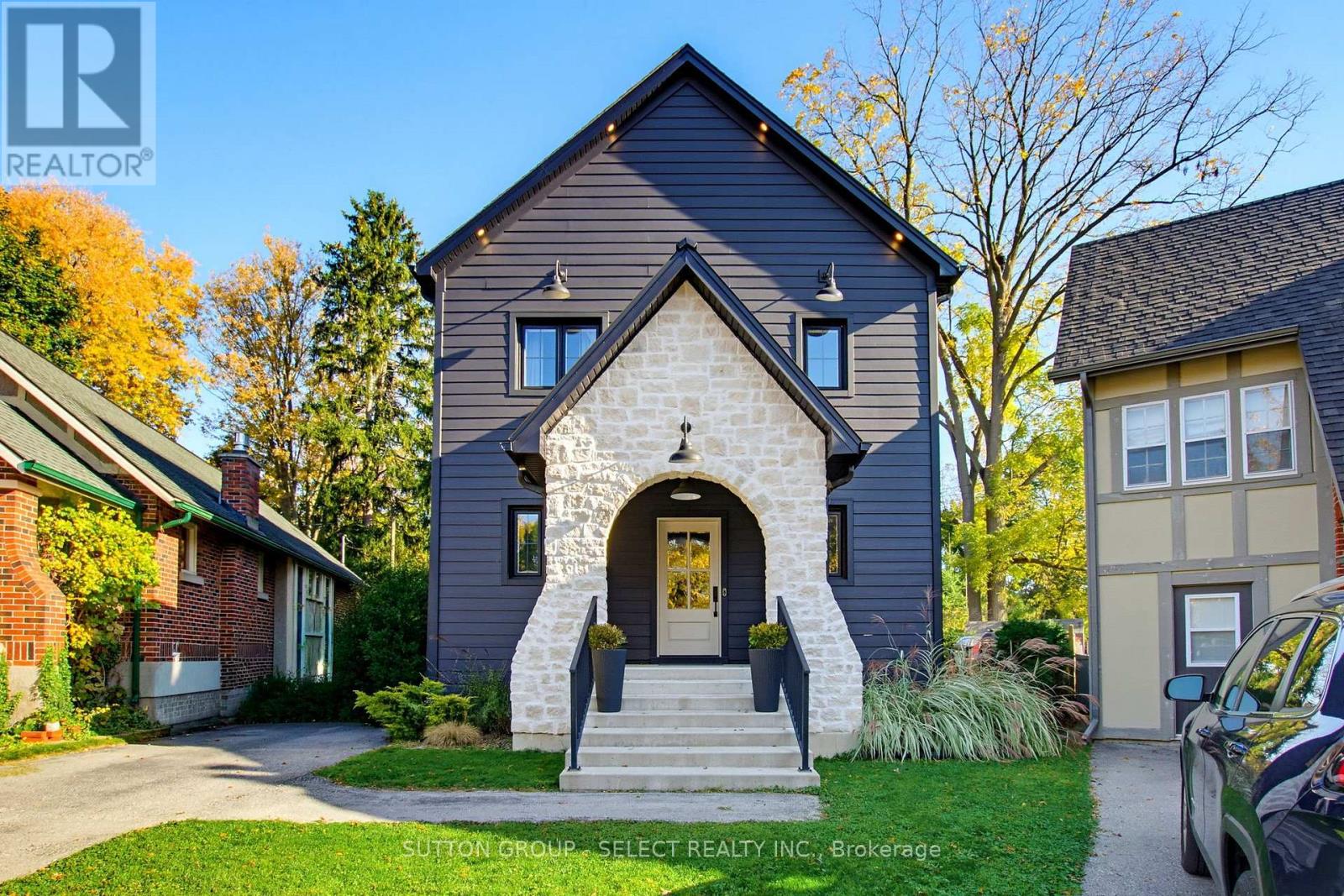 MLS® listing #30442953 for sale located at 12 CLENRAY PLACE