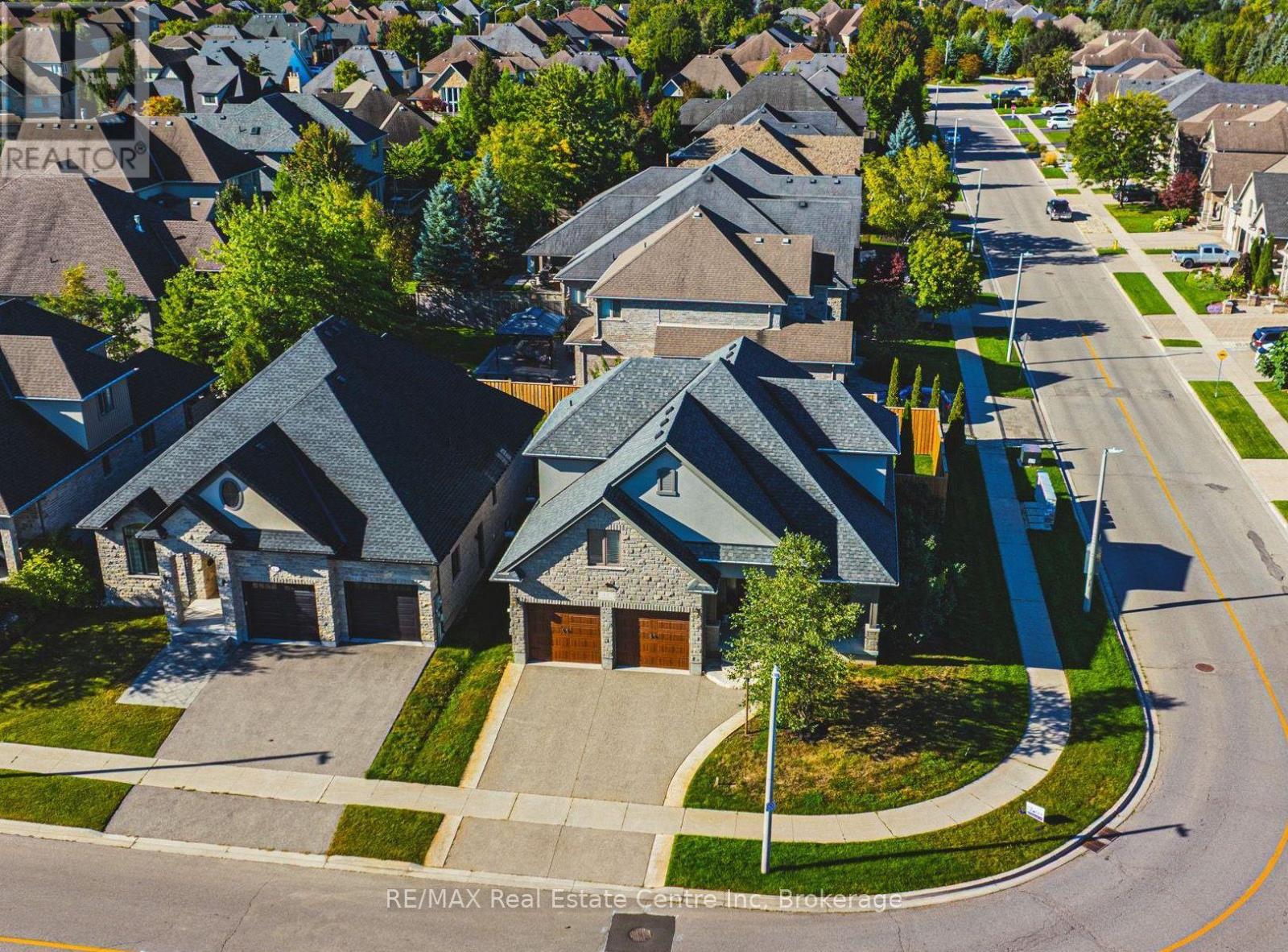 MLS® listing #30443127 for sale located at 41 ZADUK PLACE