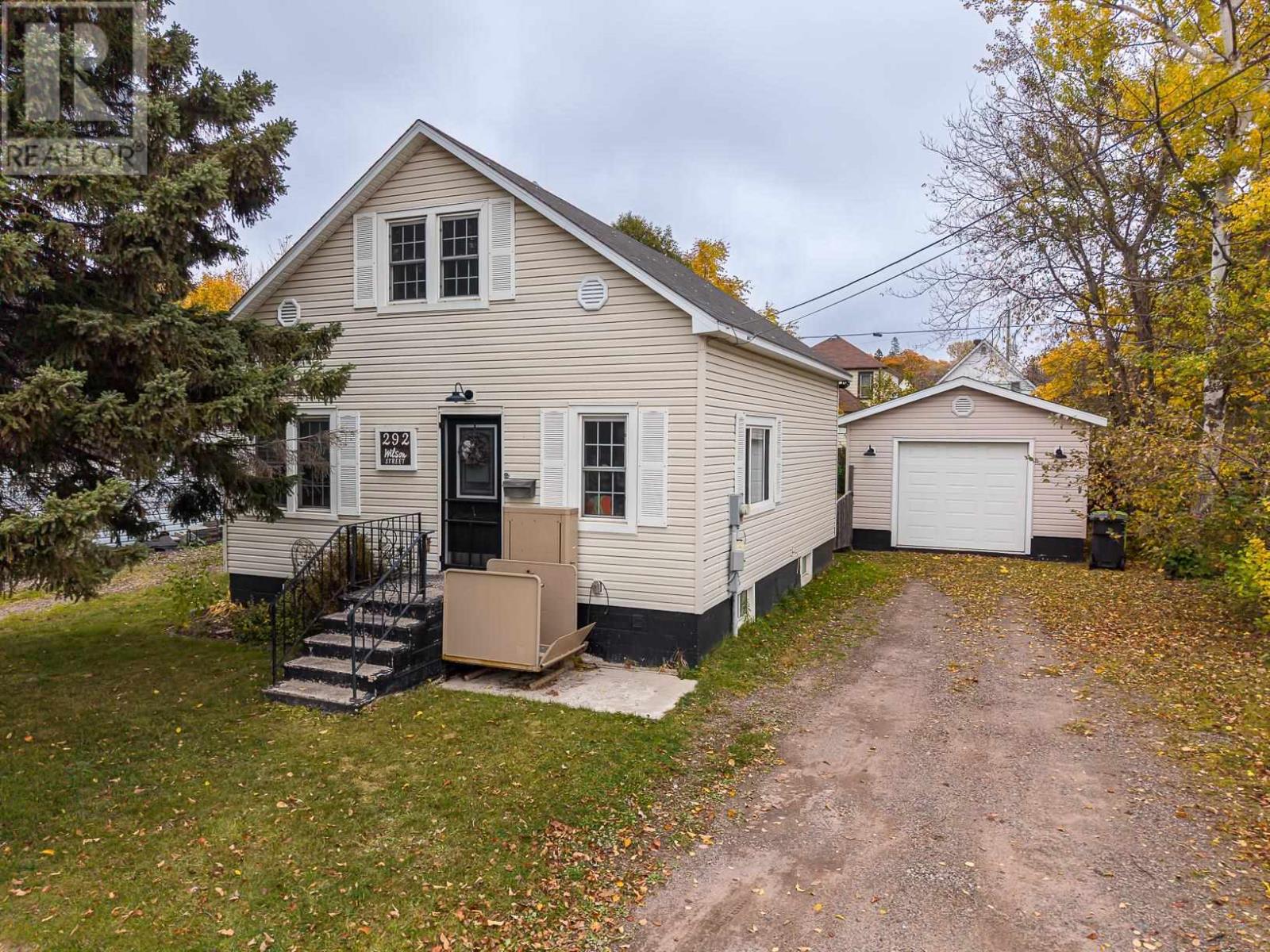 MLS® listing #30443425 for sale located at 292 Wilson ST