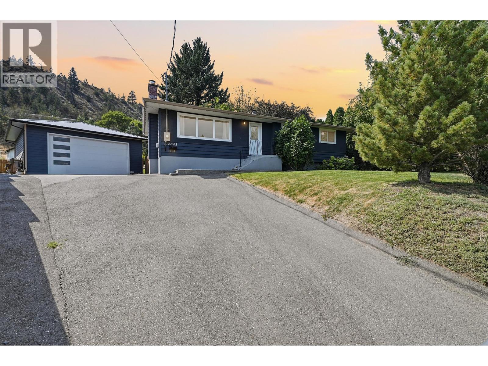 MLS® listing #30443428 for sale located at 5543 DALLAS Drive