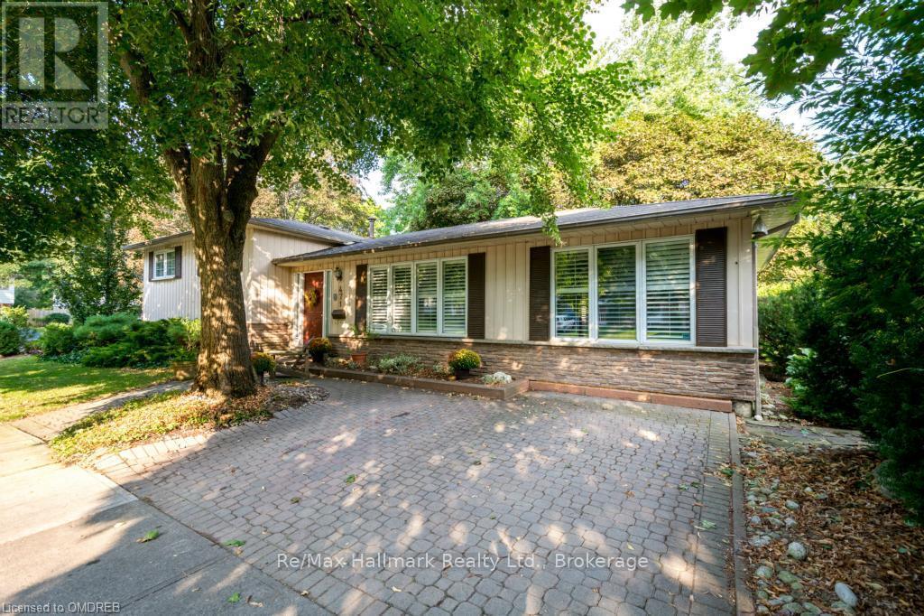 MLS® listing #30443627 for sale located at 471 ANTHONY DRIVE